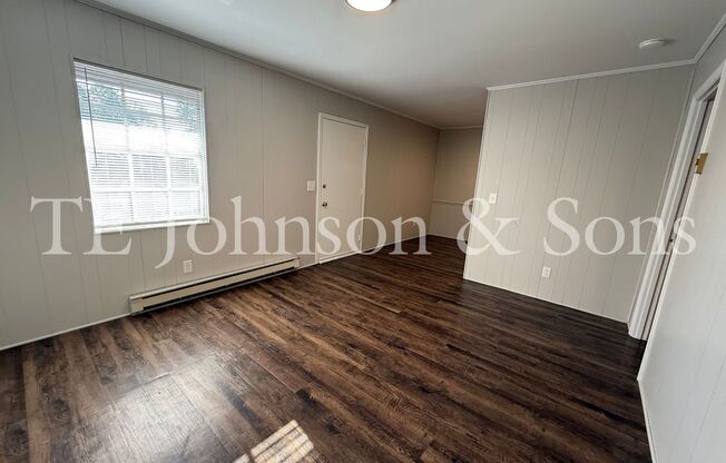 1 bed, 1 bath, $695, Unit 126 Weatherwood 6