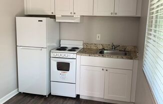 1 bed, 1 bath, 450 sqft, $725, Unit Unit 2205