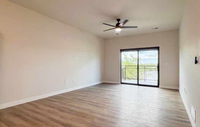 1 bed, 1 bath, 816 sqft, $1,850, Unit SC 1408-116