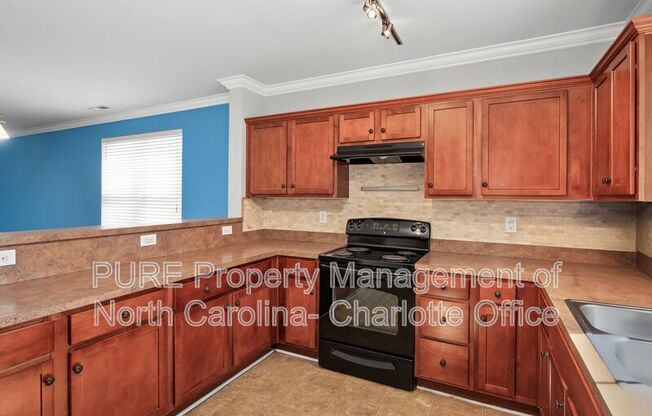 15959 ROSE GLENN LN