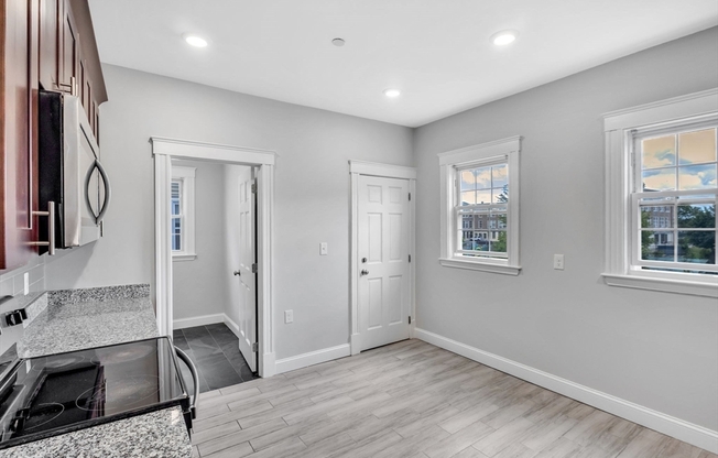 110 FULLER ST