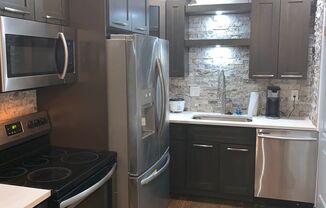 1 bed, 1 bath, 1,100 sqft, $2,000, Unit Battlecrest Basement Unit