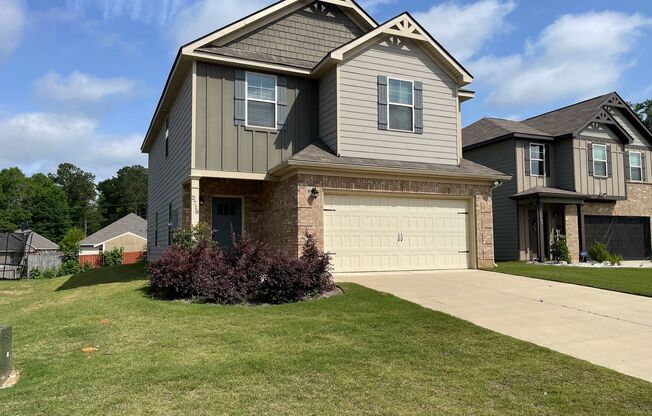Spacious, Stylish, and Ready for You!