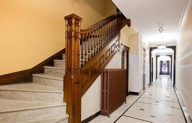 2 beds, 1 bath, 1,250 sqft, $3,800, Unit 23