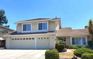 864 Gregory Ct.