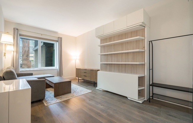 Studio, 1 bath, 467 sqft, $3,450, Unit 7M