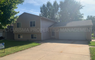 2509 S Groveland Ave.