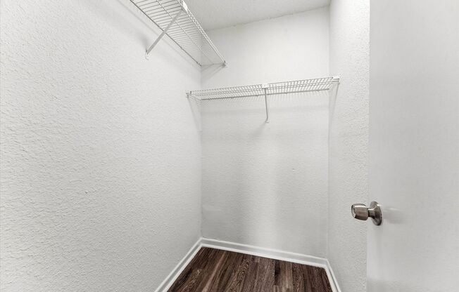 2 beds, 2 baths, 800 sqft, $1,495, Unit 1108