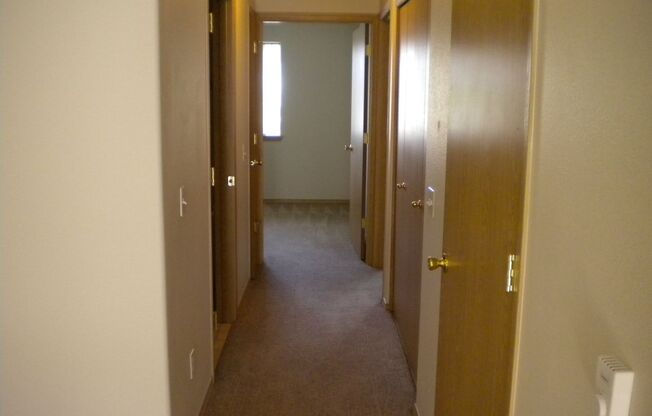 2 beds, 2 baths, 981 sqft, $1,699, Unit 302