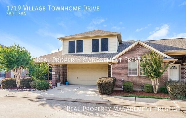 1719 VLG TOWNHOUSE DR