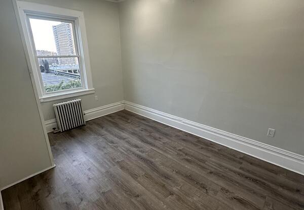 115 N 5 AVE