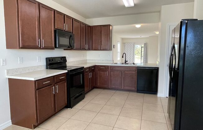 3 beds, 2 baths, $1,999