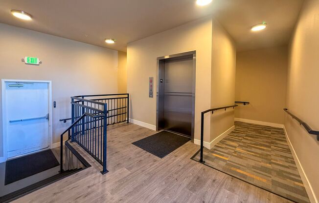 Modern Luxury Downtown Apartment ~ Osprey Point