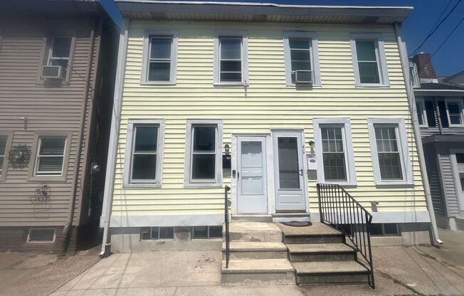 Renovated 2 Bed/1 Bath Home in Gloucester City