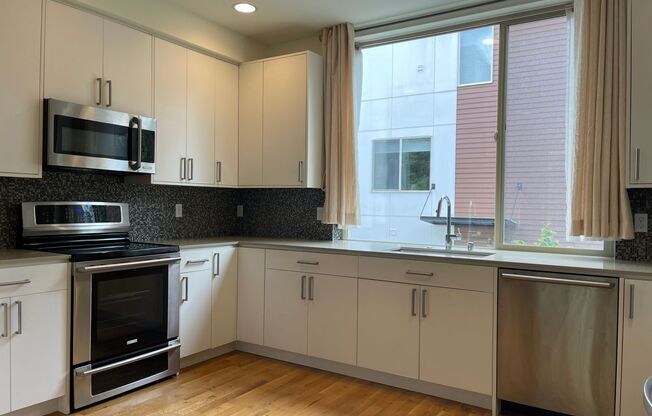 New North Admiral Townhouse