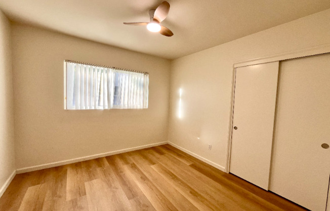 331 E 1 ST