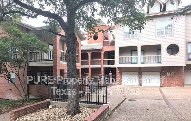 3200 Duval St #104