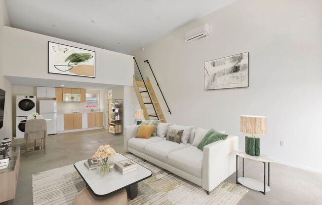 1 bed, 1 bath, 648 sqft, $2,195, Unit 3042