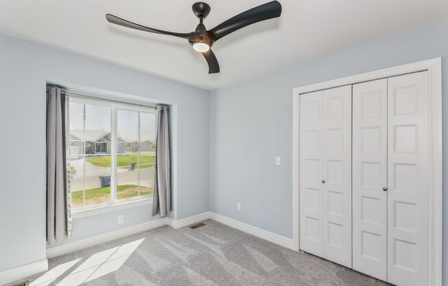 Executive rental in Andover School District!!