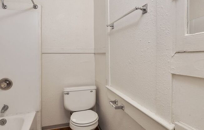 1 bed, 1 bath, 625 sqft, $1,625, Unit 108