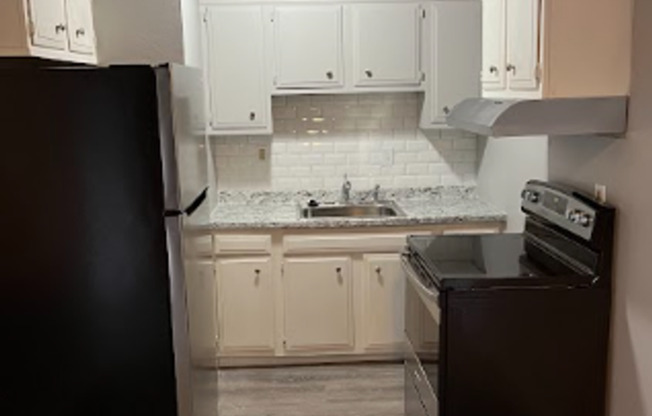 5690 Pardee