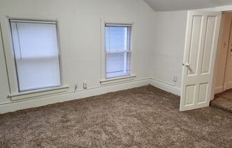 2 beds, 1 bath, 650 sqft, $875, Unit 313