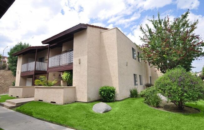 1 bed, 1 bath, 726 sqft, $2,013, Unit 158