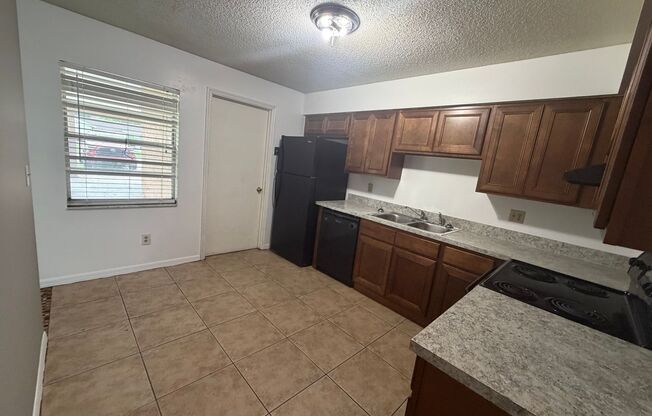 Charming Duplex in Sanford-Move-In Special!  $500 Off the First Month’s Rent!