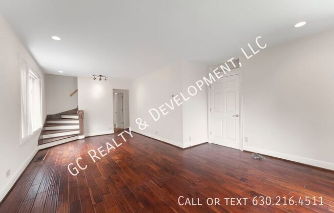 4120 N OVERHILL AVE