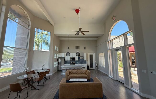 2 beds, 1 bath, $1,395, Unit # 2029