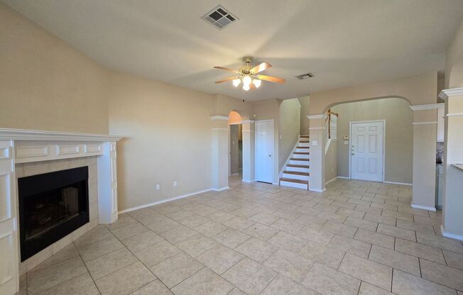 3 beds, 2.5 baths, $1,900