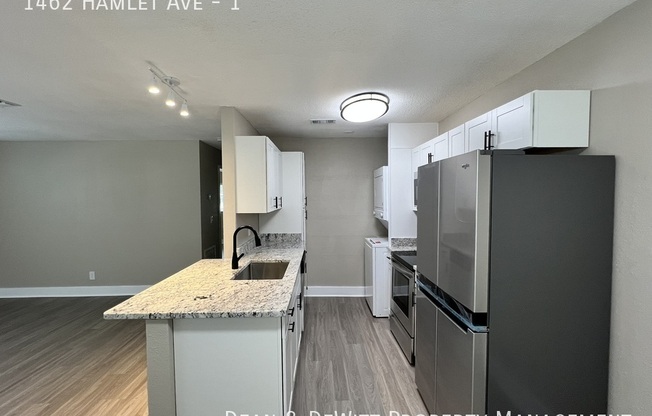 1462 HAMLET AVE