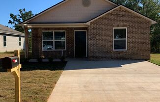 3 beds, 2 baths, $1,475