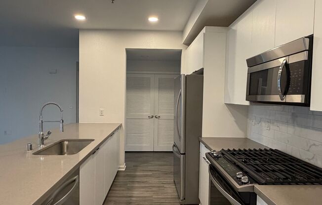 2 beds, 2 baths, 1,259 sqft, $3,825, Unit 207