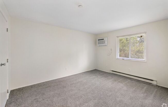 2 beds, 1 bath, 850 sqft, $1,059, Unit 1539-25