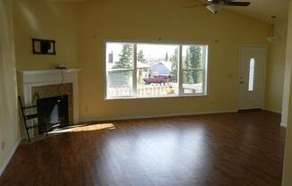 3 beds, 2 baths, $2,195