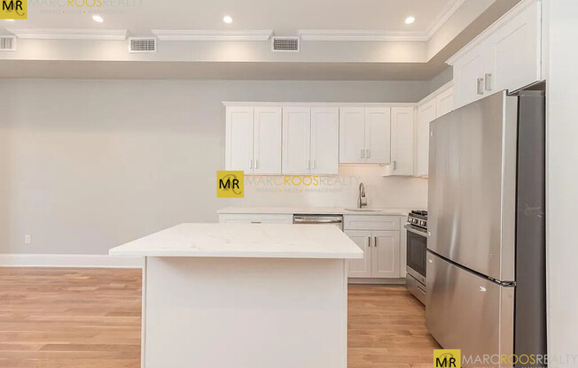 6 Linwood St