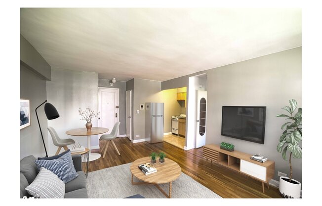 54 E 8 ST