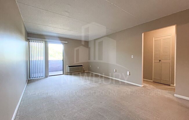 1 bed, 1 bath, 765 sqft, $995, Unit TH 405