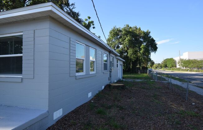3 bedroom, 1 bath home for rent at 1416 34th Street Orlando, Fl 32839