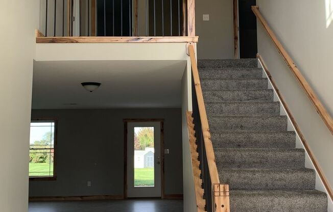 Gorgeous 3 bed, 2.5 bath single family home built in 2022 located in Timberland Estates!!