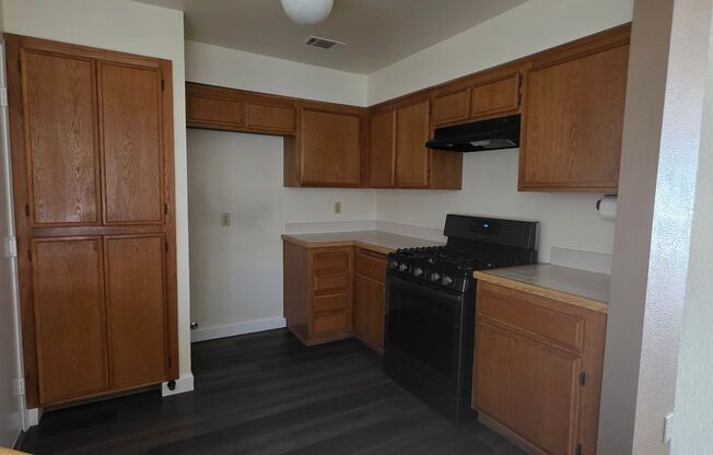 Two Bedroom, Two Bathroom Home in Beaumont!
