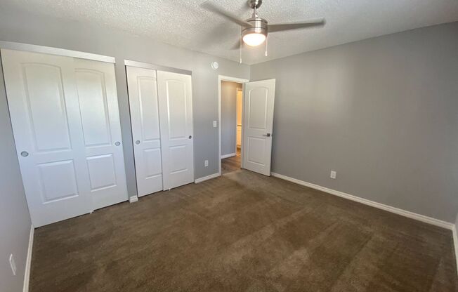 2 beds, 1 bath, $2,495, Unit 1812 N Alvarado St #6