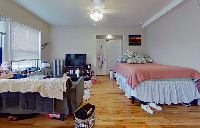 Studio, 1 bath, 410 sqft, $1,875, Unit 606