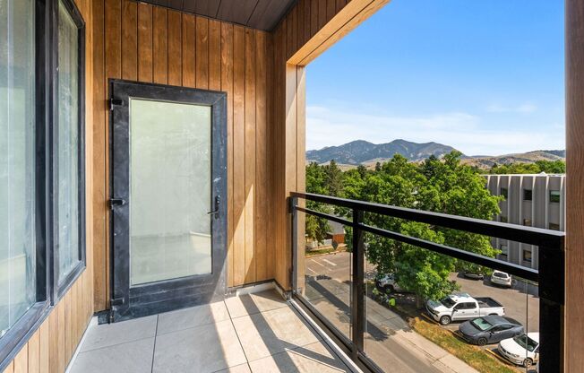 1 bed, 1 bath, 821 sqft, $1,750, Unit 616