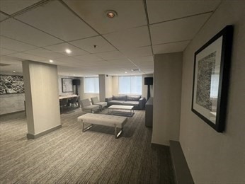 1 bed, 1 bath, 663 sqft, $3,250, Unit 827