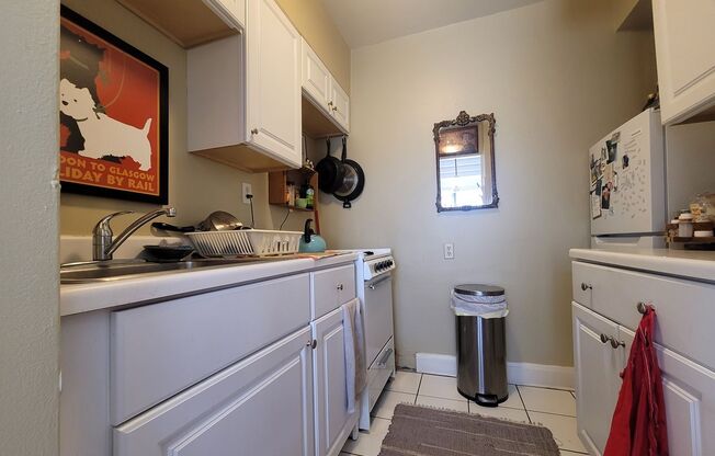 1 bed, 1 bath, $1,095, Unit 110