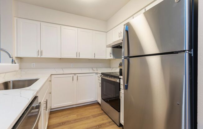 2 beds, 2 baths, 1,005 sqft, $2,795, Unit 304