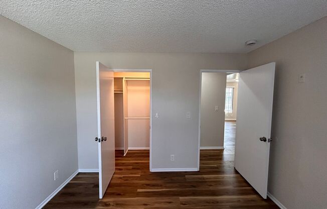 2 beds, 2 baths, $2,350, Unit 302