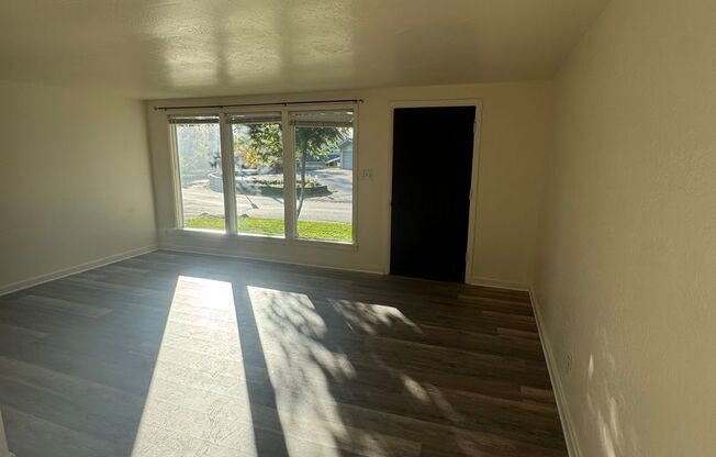 1752 W 11th Ave - CJ